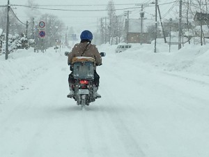 motor_cycle_in_winter